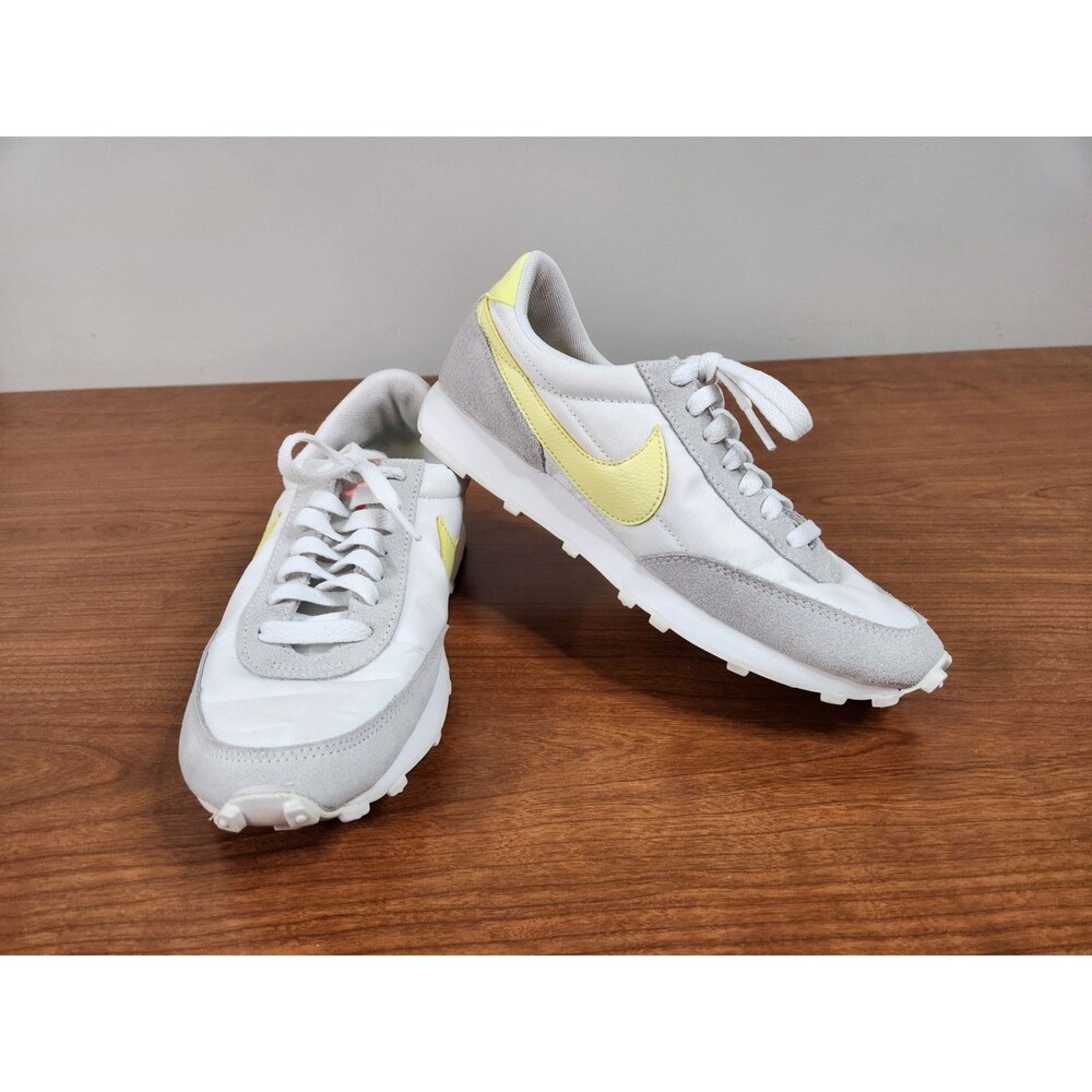 Nike Women's Daybreak Ivory W/ Yellow Logo Sneakers Style #CK2351-104 Size 6.5